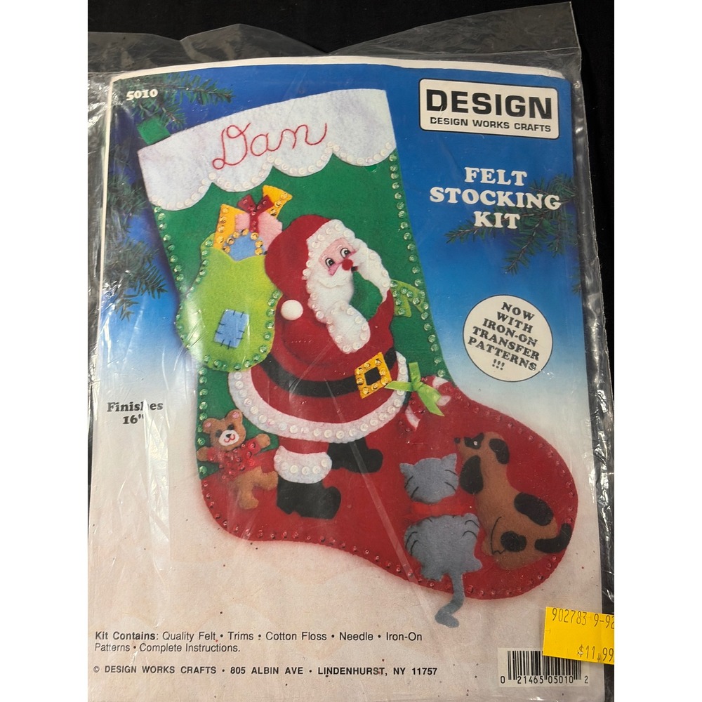 Design Works Crafts Vintage Felt Stocking Kit Santa Animals 16 Inch 5010 NEW